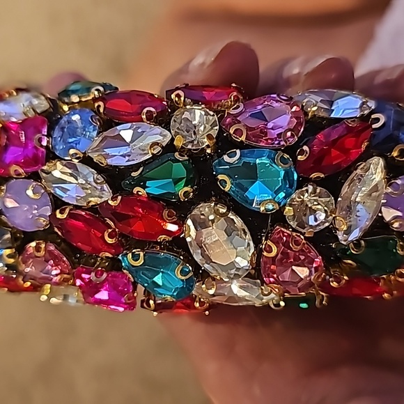 Gorgeous jeweled headband - Picture 8 of 11
